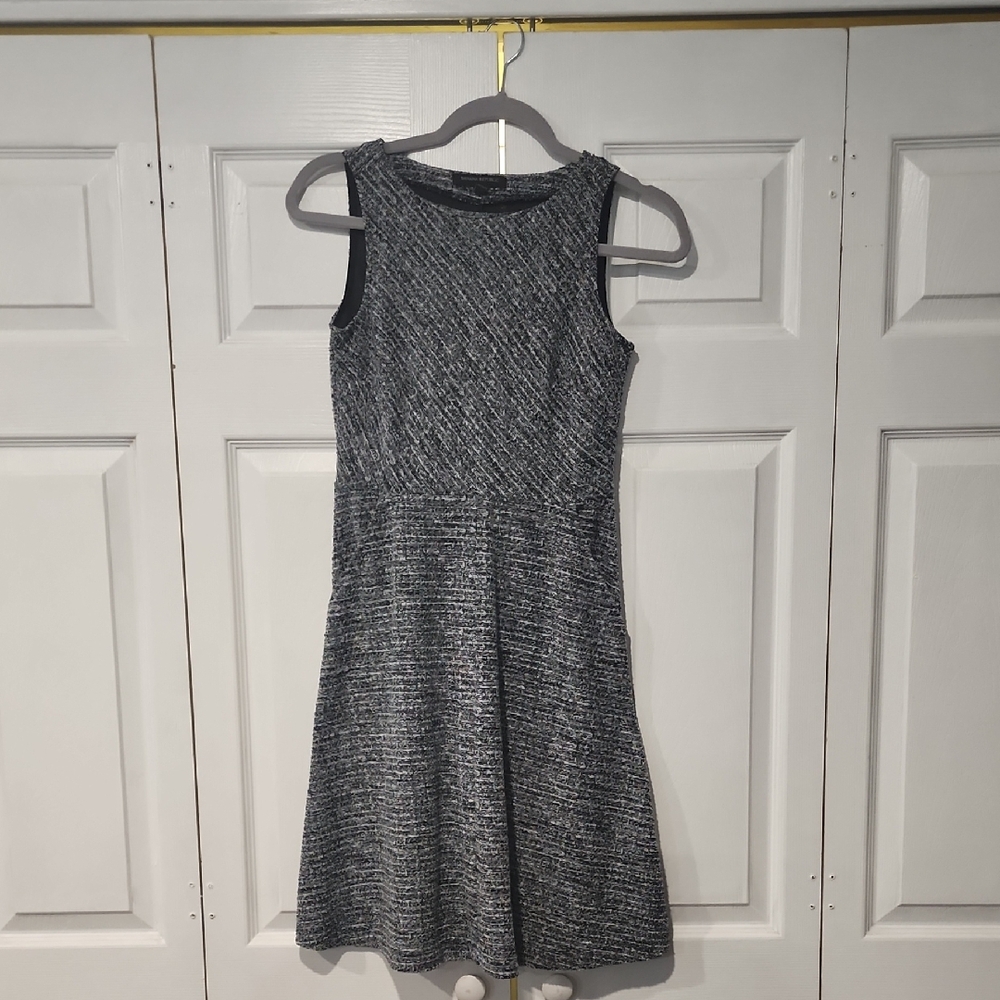Banana Republic Textured Gray Midi Dress